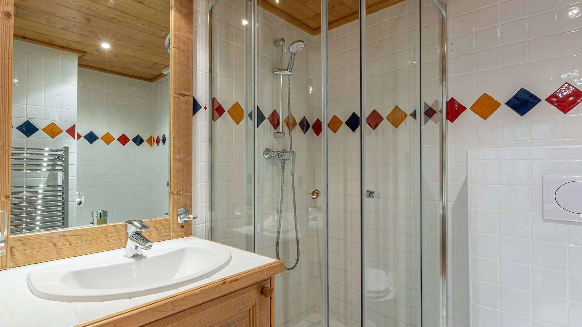Location Luxe Avec Piscine, Spa, Parking Et Wifi - Fr-1-461-12 Saint-Martin-de-Belleville Apartment